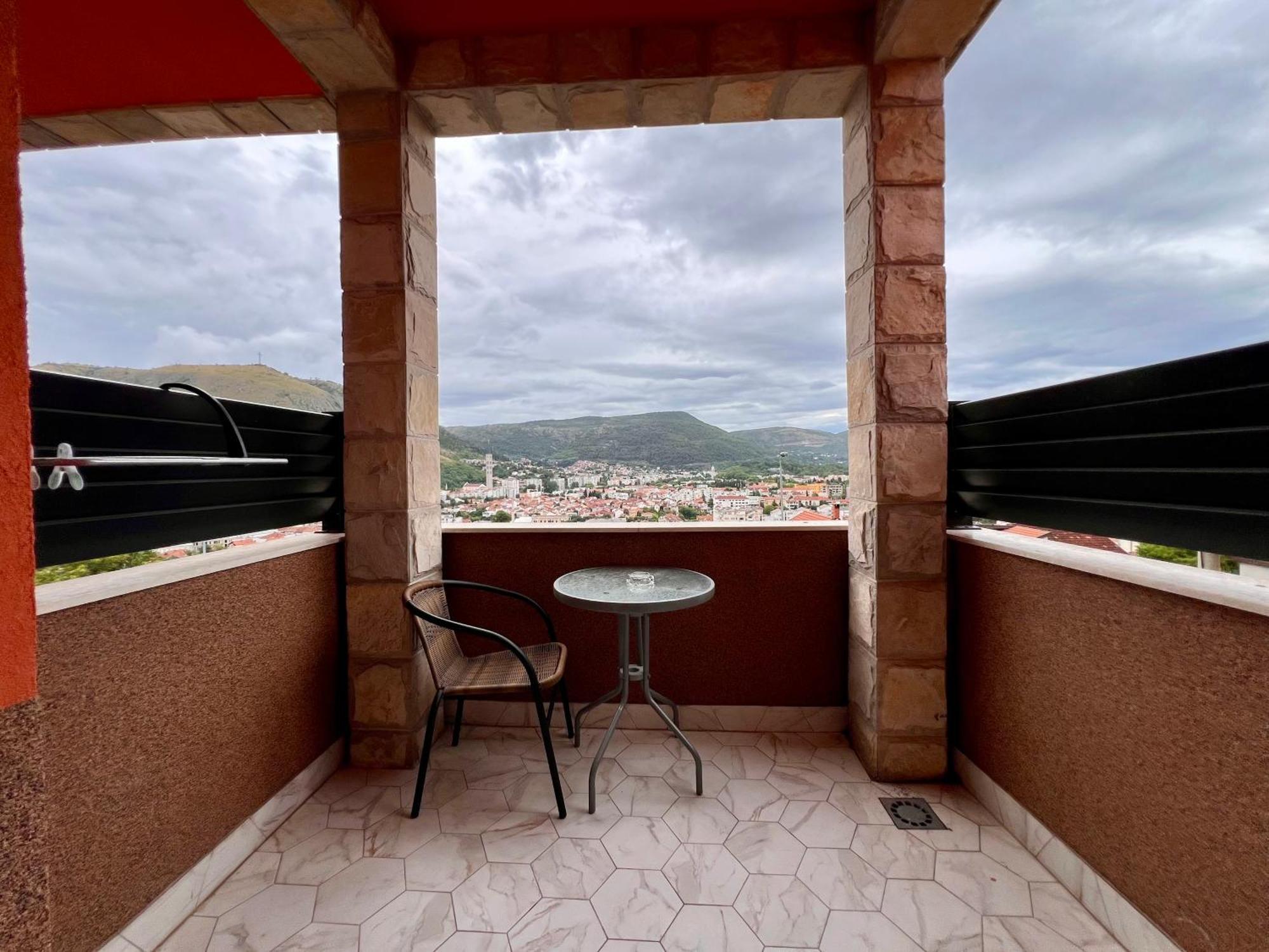 موستار Hotel Nur المظهر الخارجي الصورة