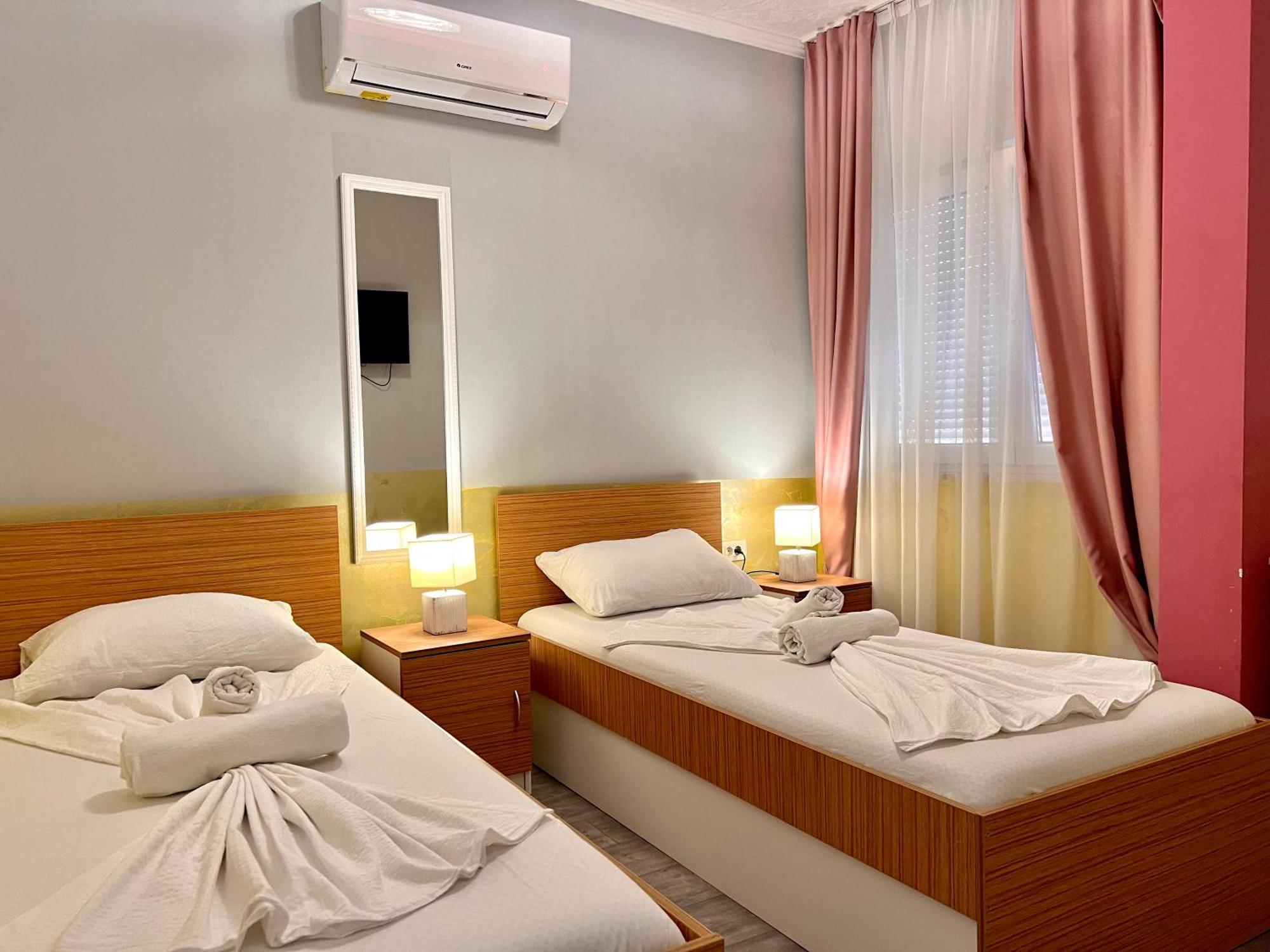 موستار Hotel Nur المظهر الخارجي الصورة