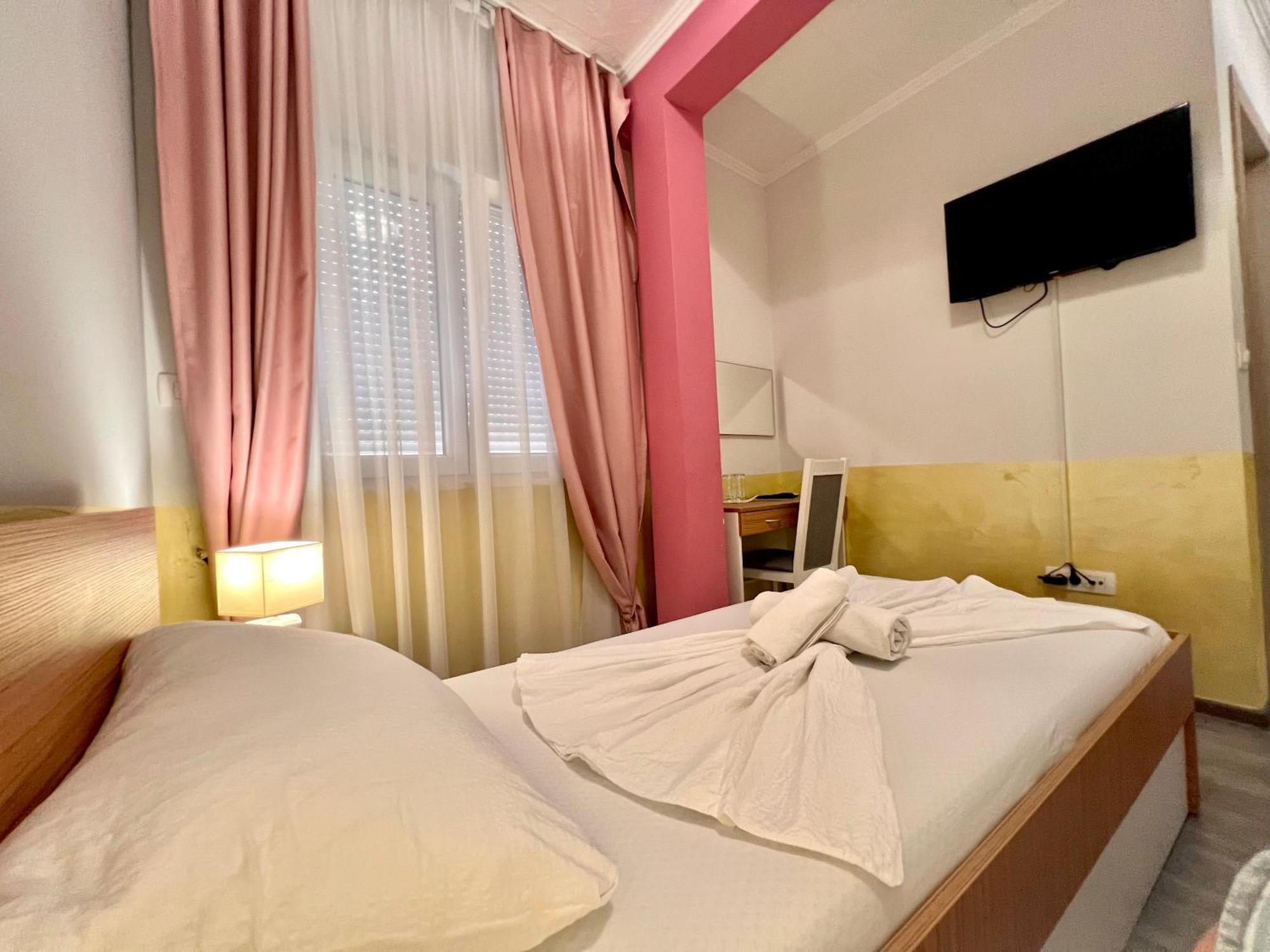موستار Hotel Nur المظهر الخارجي الصورة